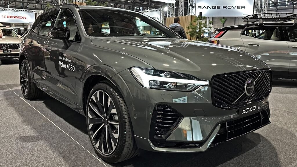 2026 Volvo XC60 Hybrid Arrives